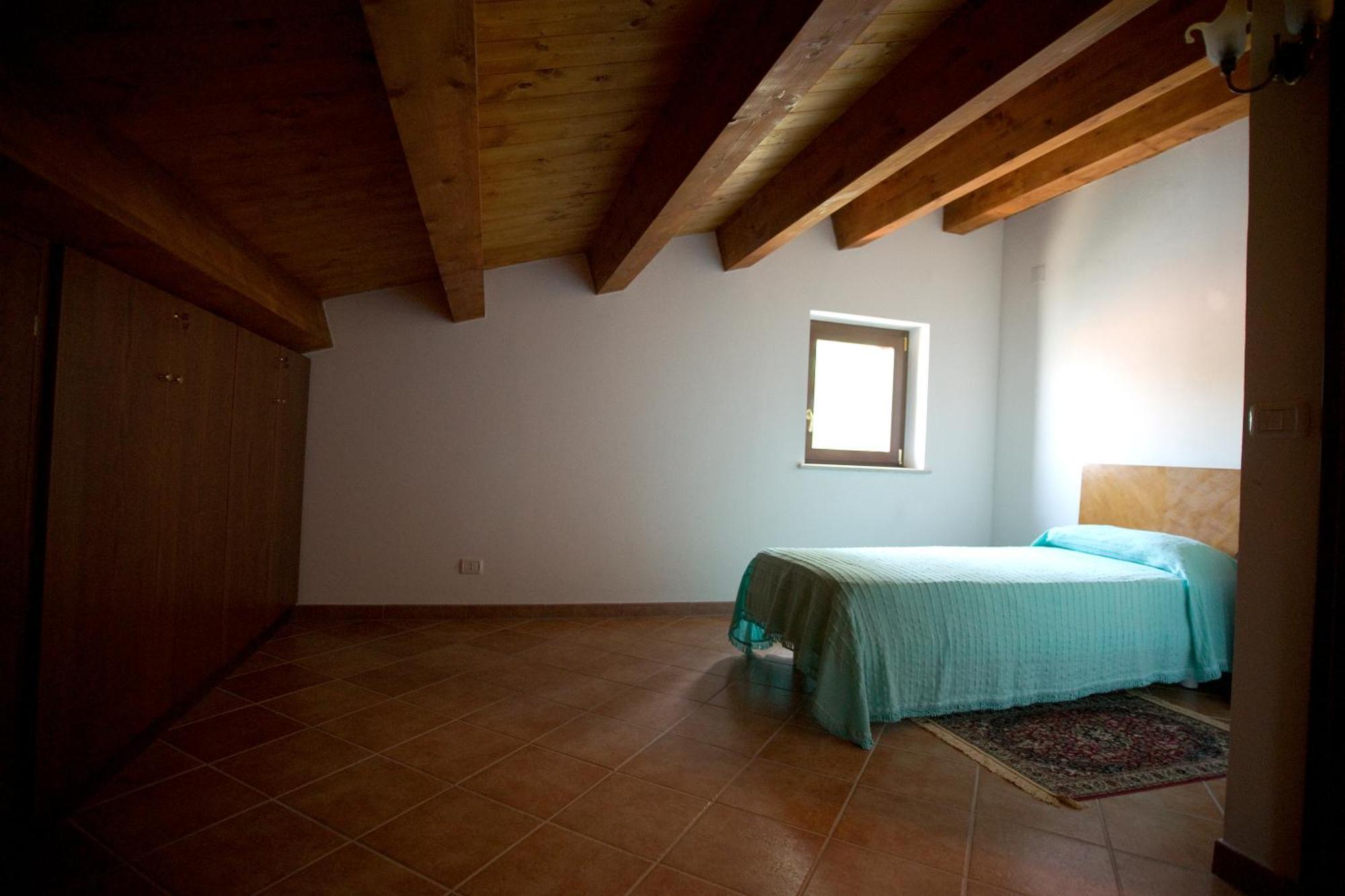 Agriturismo Miracco Atanasio Franco "Il Maniero" Santa Sofia d'Epiro Eksteriør billede