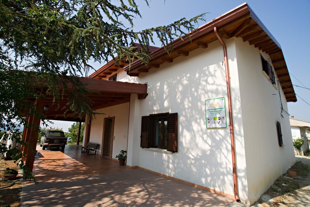 Agriturismo Miracco Atanasio Franco "Il Maniero" Santa Sofia d'Epiro Eksteriør billede